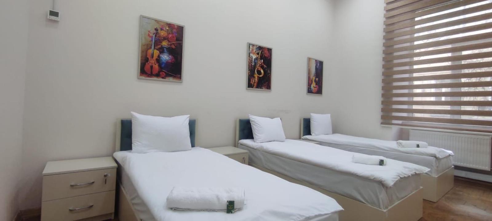 באקו Alara Inn Hostel & Hotel מראה חיצוני תמונה