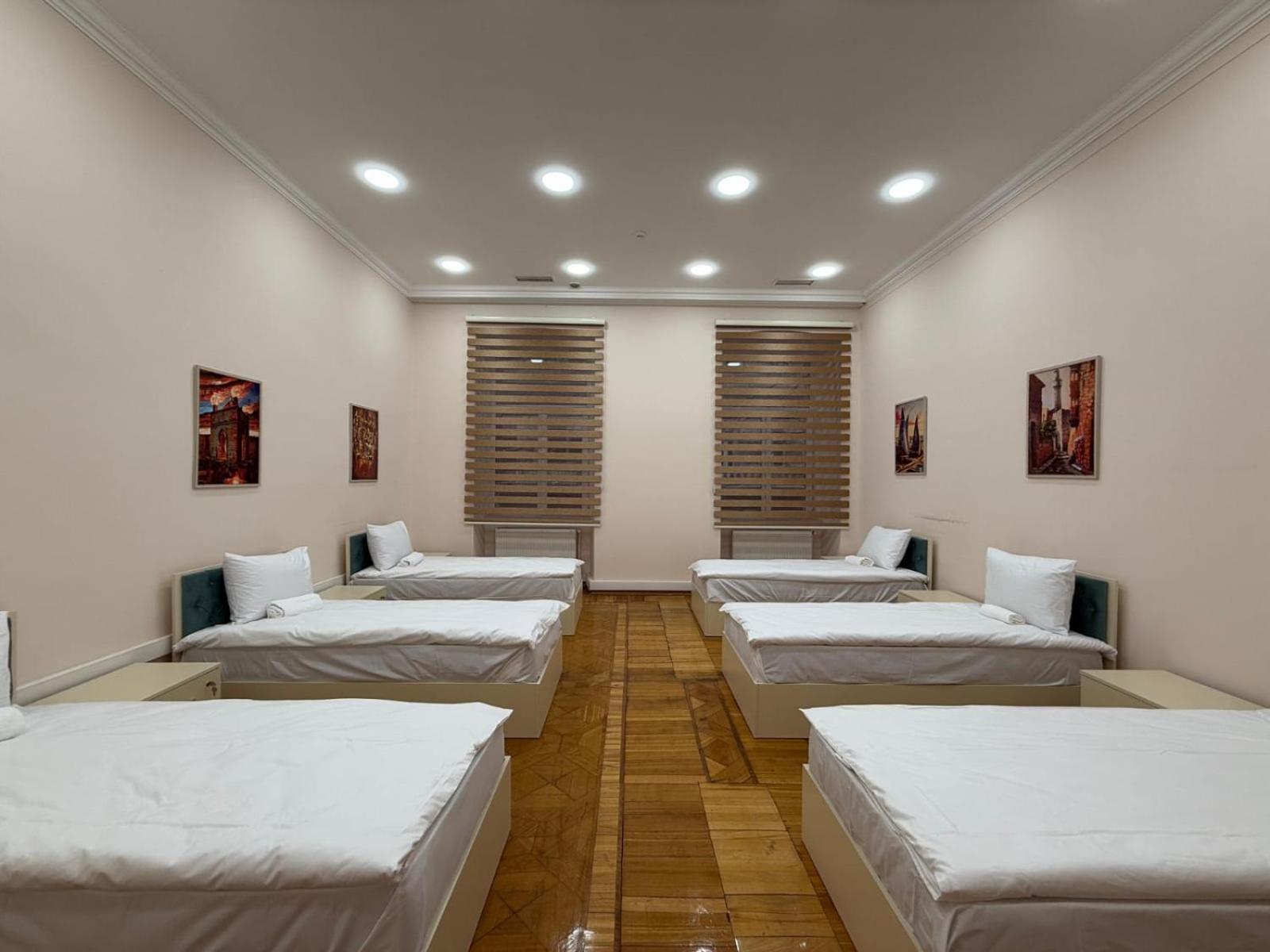 באקו Alara Inn Hostel & Hotel מראה חיצוני תמונה